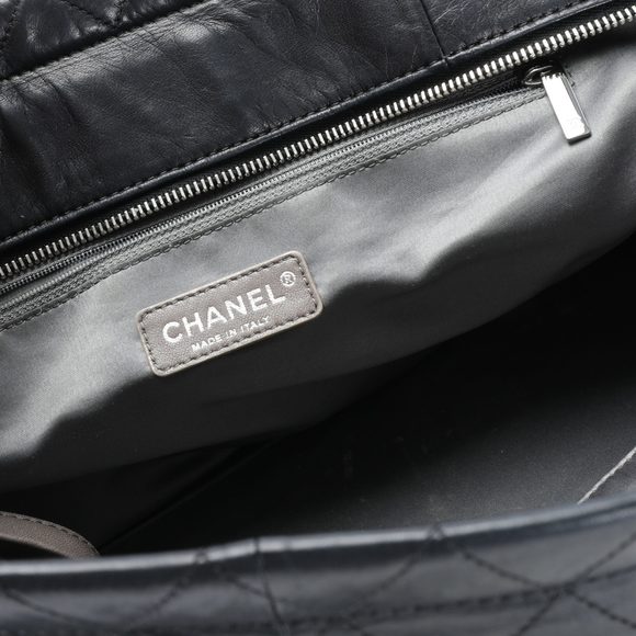 Chanel Black Quilted Lambskin Sharpei Medium East West Tote - Picture 8 of 8